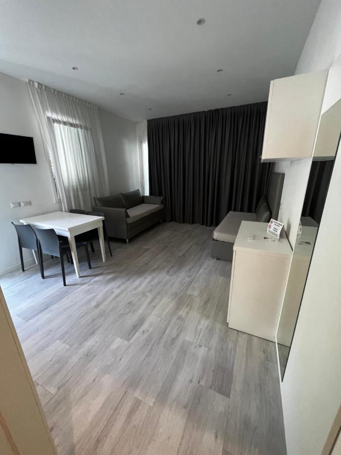 Apparthotel Ardea Riccione Luaran gambar