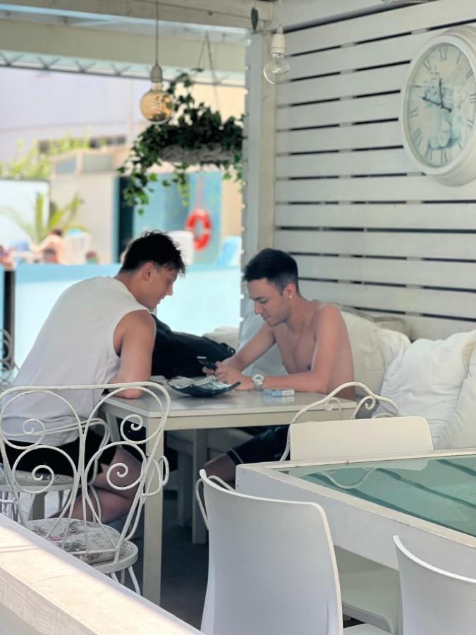 Apparthotel Ardea Riccione Luaran gambar