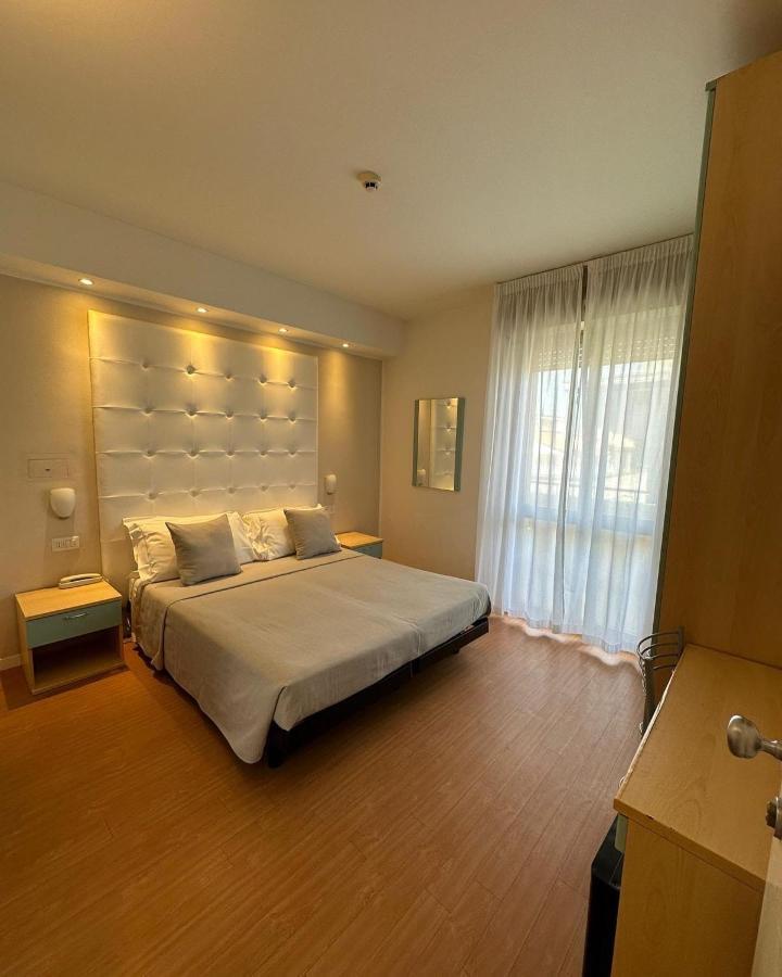 Apparthotel Ardea Riccione Luaran gambar